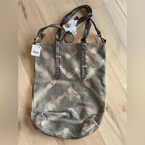 We the free people take me away tote
With tags $168